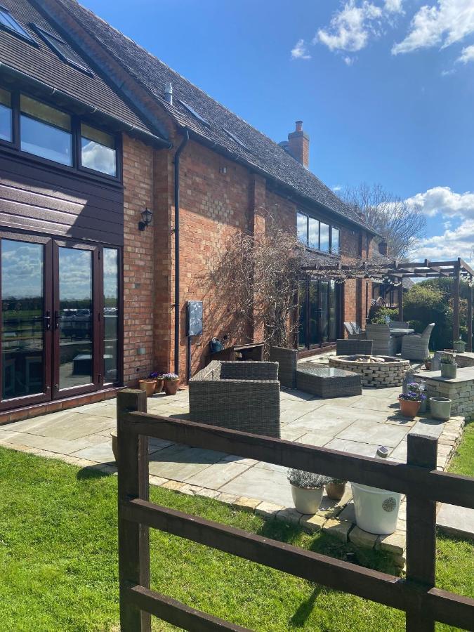 The Barn Bed & Breakfast Bishops Tachbrook Exterior photo